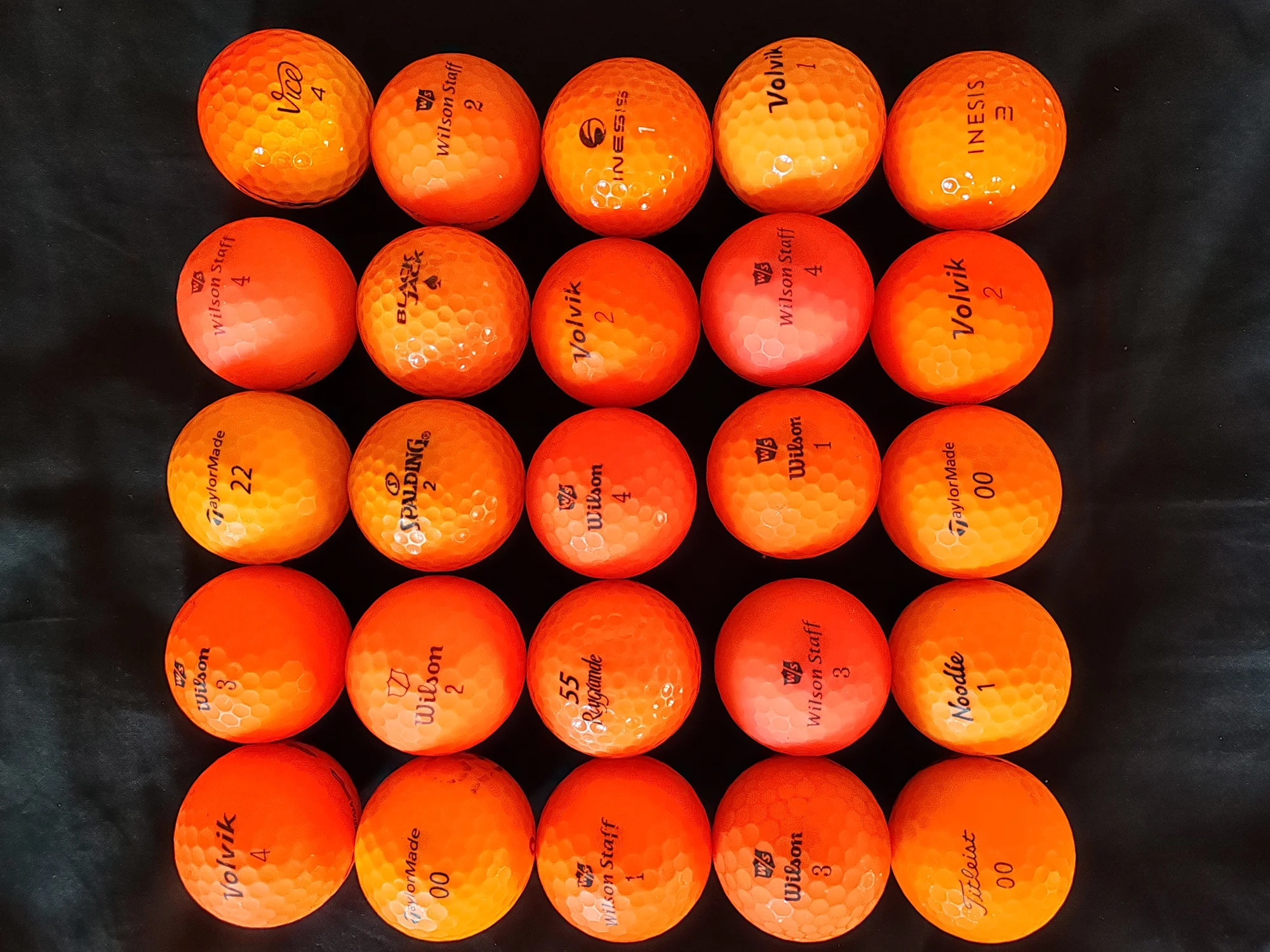 Orange golf balls 20 Mint condition