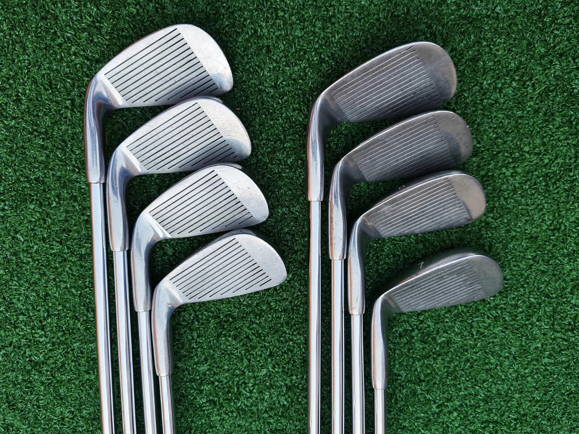 Lynx Iron Set