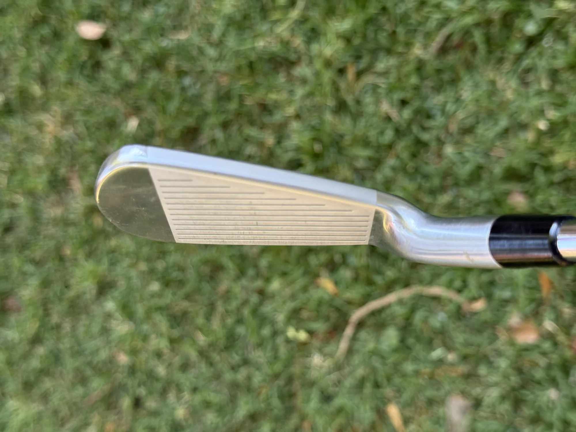 Bridgestone TourStage V300 5th Gen Premium Forged Irons (4-PW) | Modus 120 Stiff