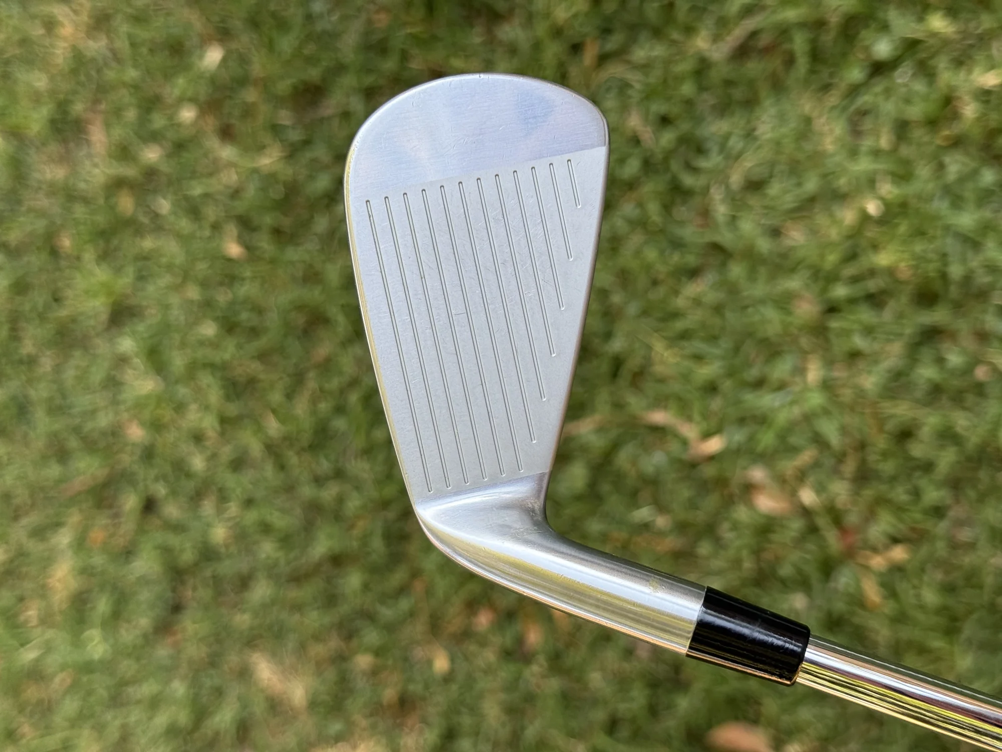 Bridgestone TourStage V300 5th Gen Premium Forged Irons (4-PW) | Modus 120 Stiff
