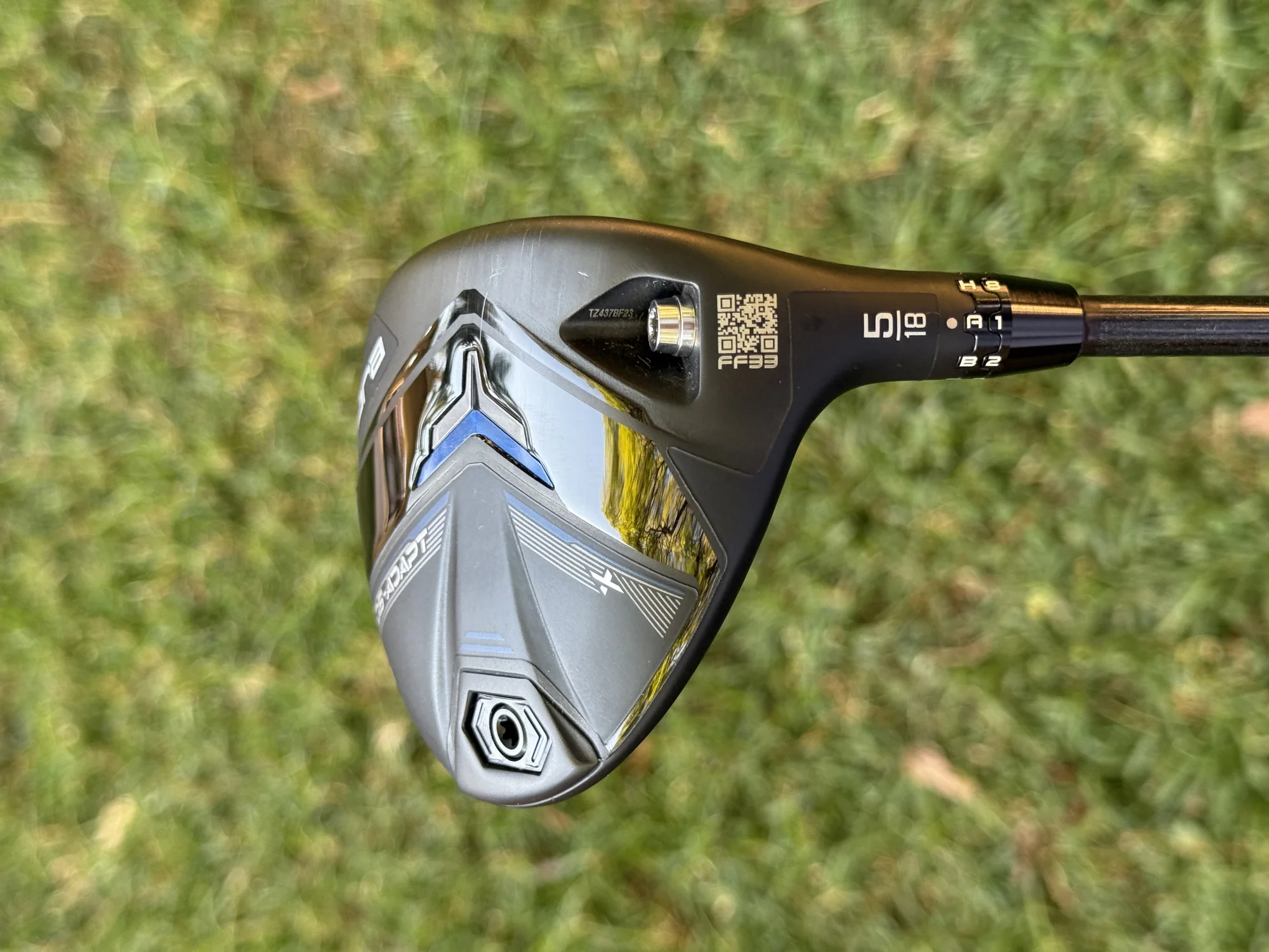 Cobra DS-Adapt X 5 Wood (18°) | ACCRA TZ6 Tour Proto 75 M5 X-Stiff