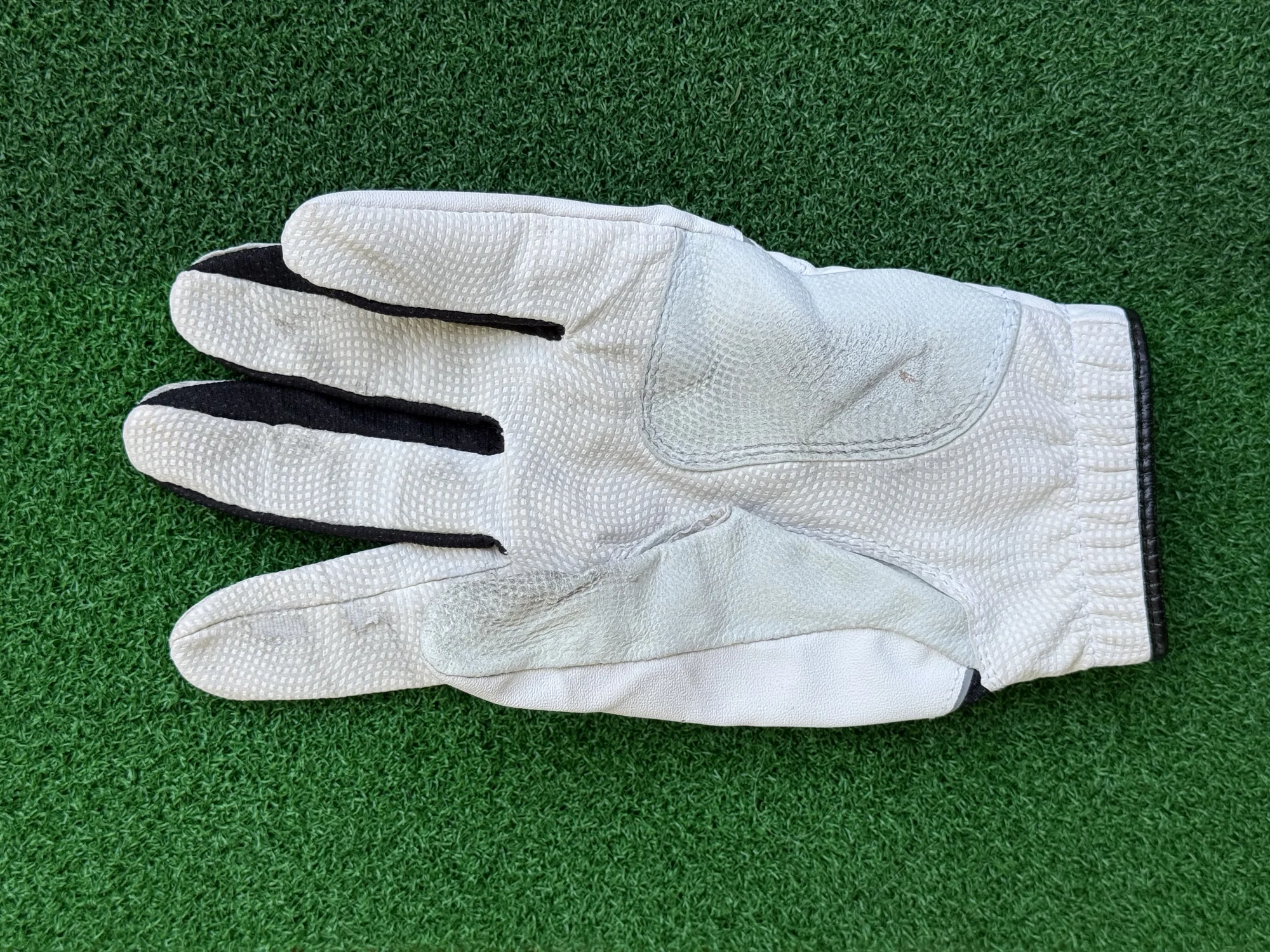 FootJoy GT Extreme Synthetic Golf Glove – Left Hand (Large)