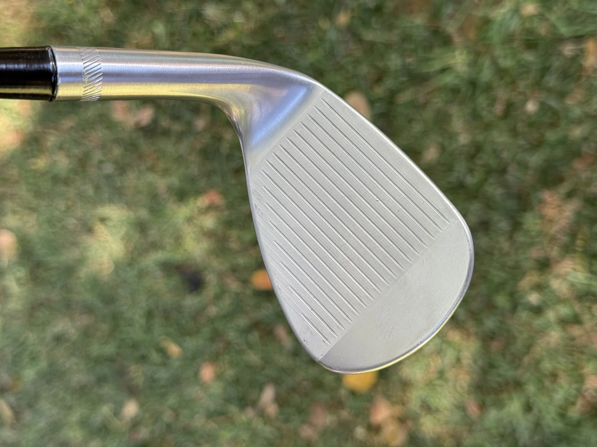 Titleist Vokey SM10 Sand Wedge 54° – KBS Tour Lite 105g Stiff