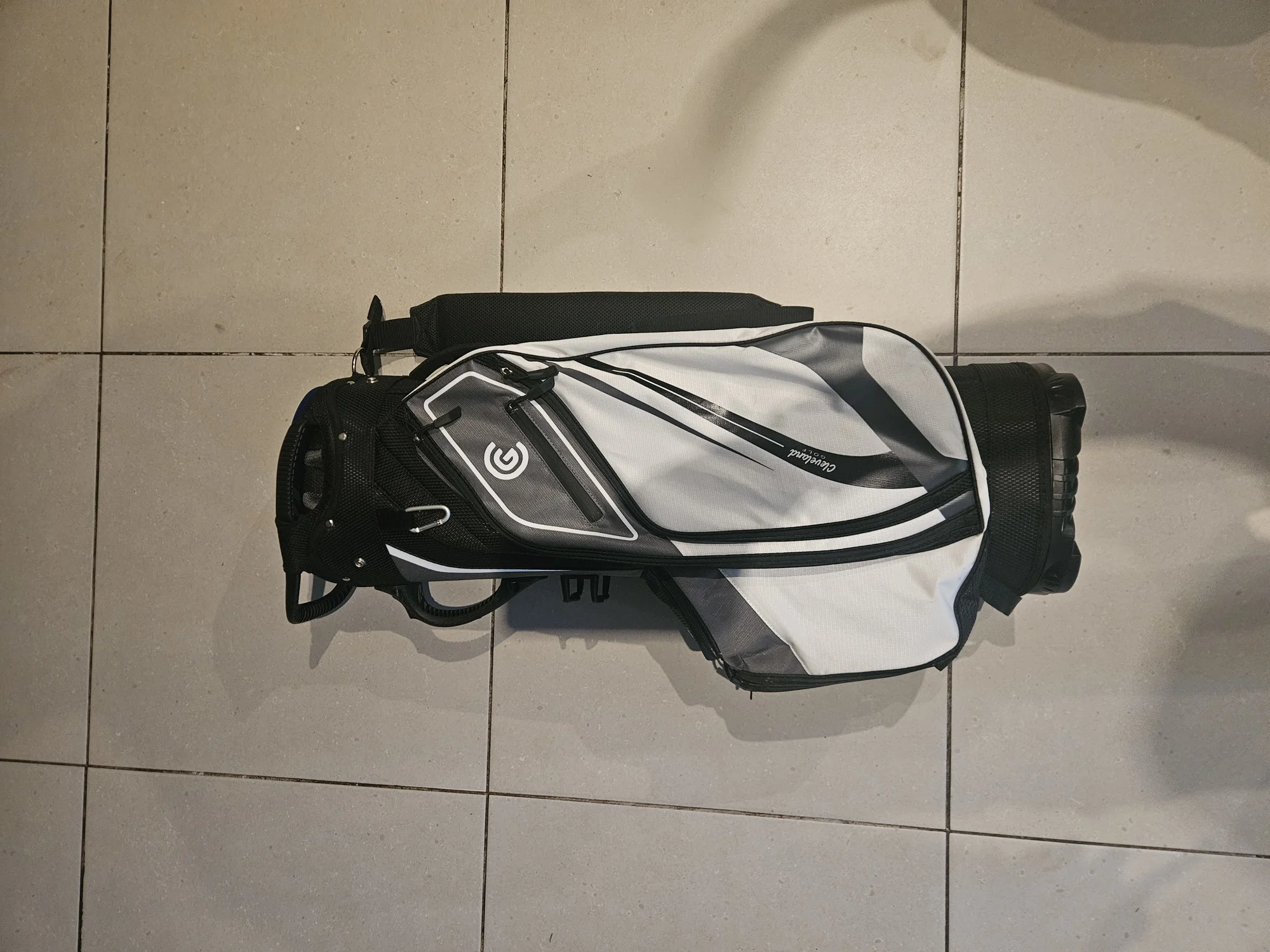 Cleveland carte bag
