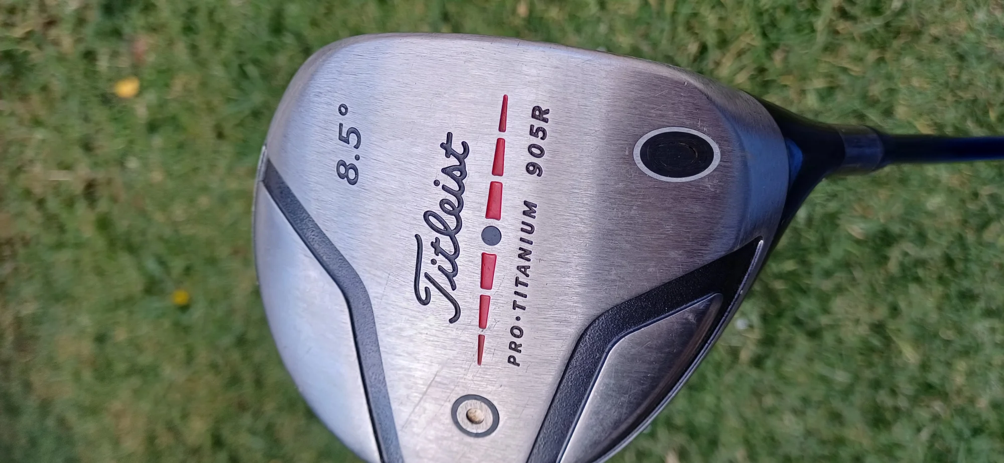 Titleist 905R Driver 8.5° Fujikura Speeder Stiff shaft