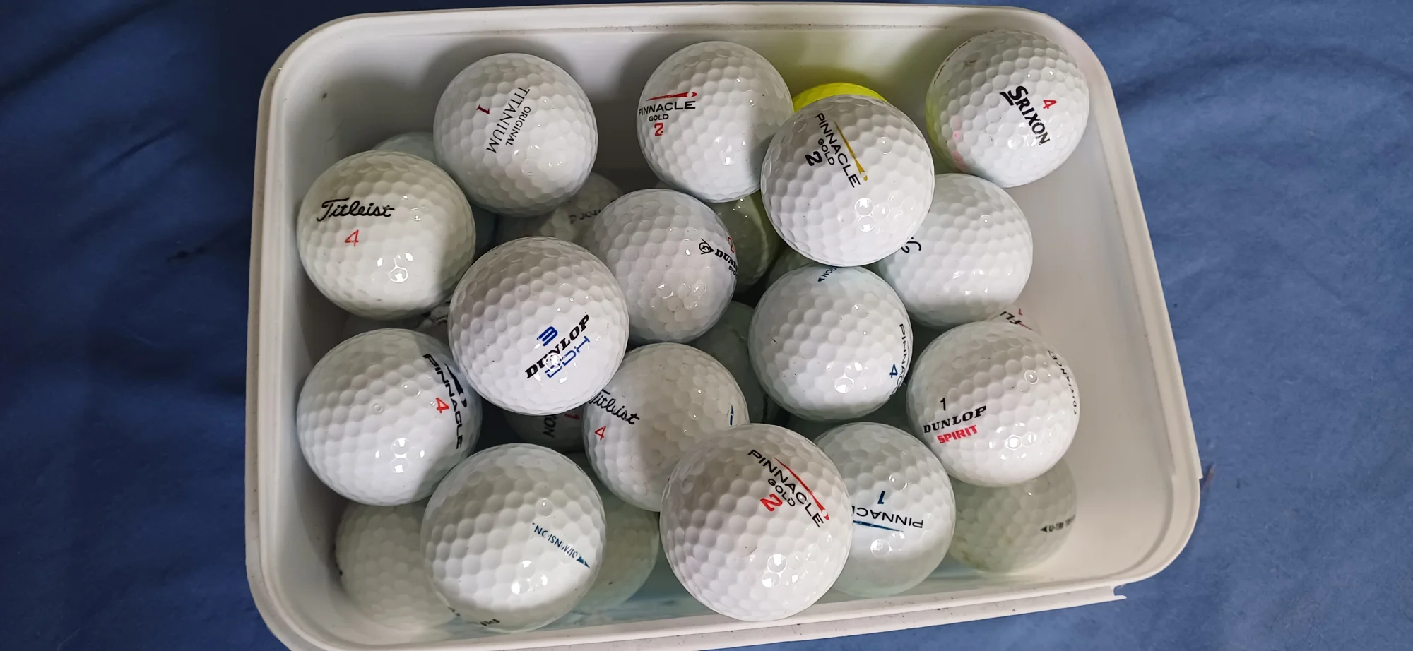 30 pack mixed golf balls