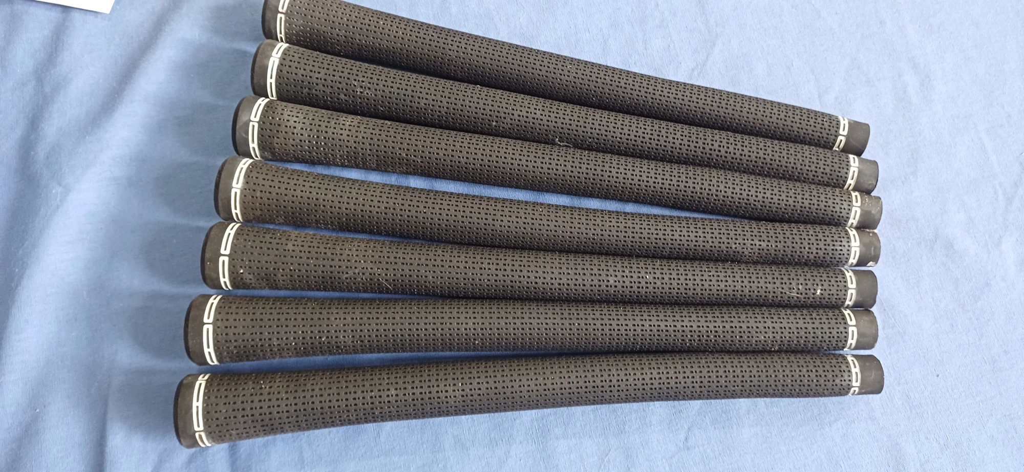 Titleist tour 360 grips. X 7