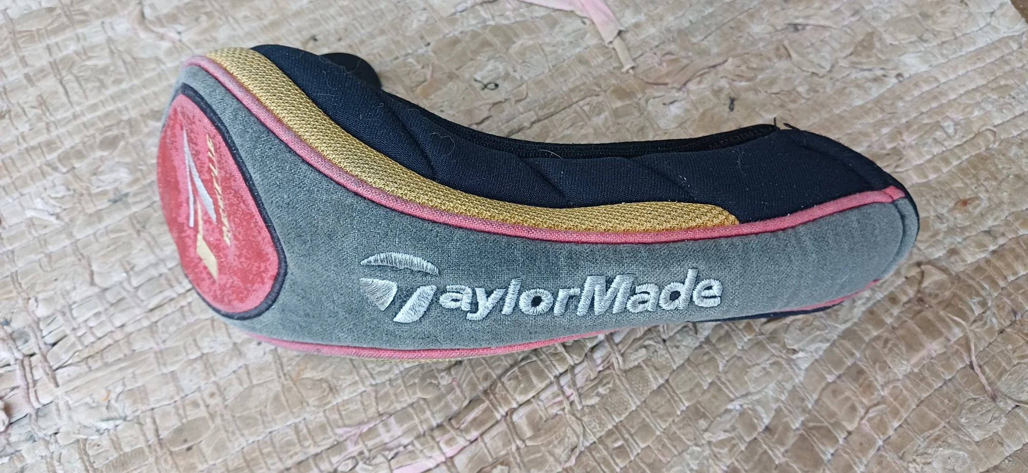 Taylormade R7 hybrid cover