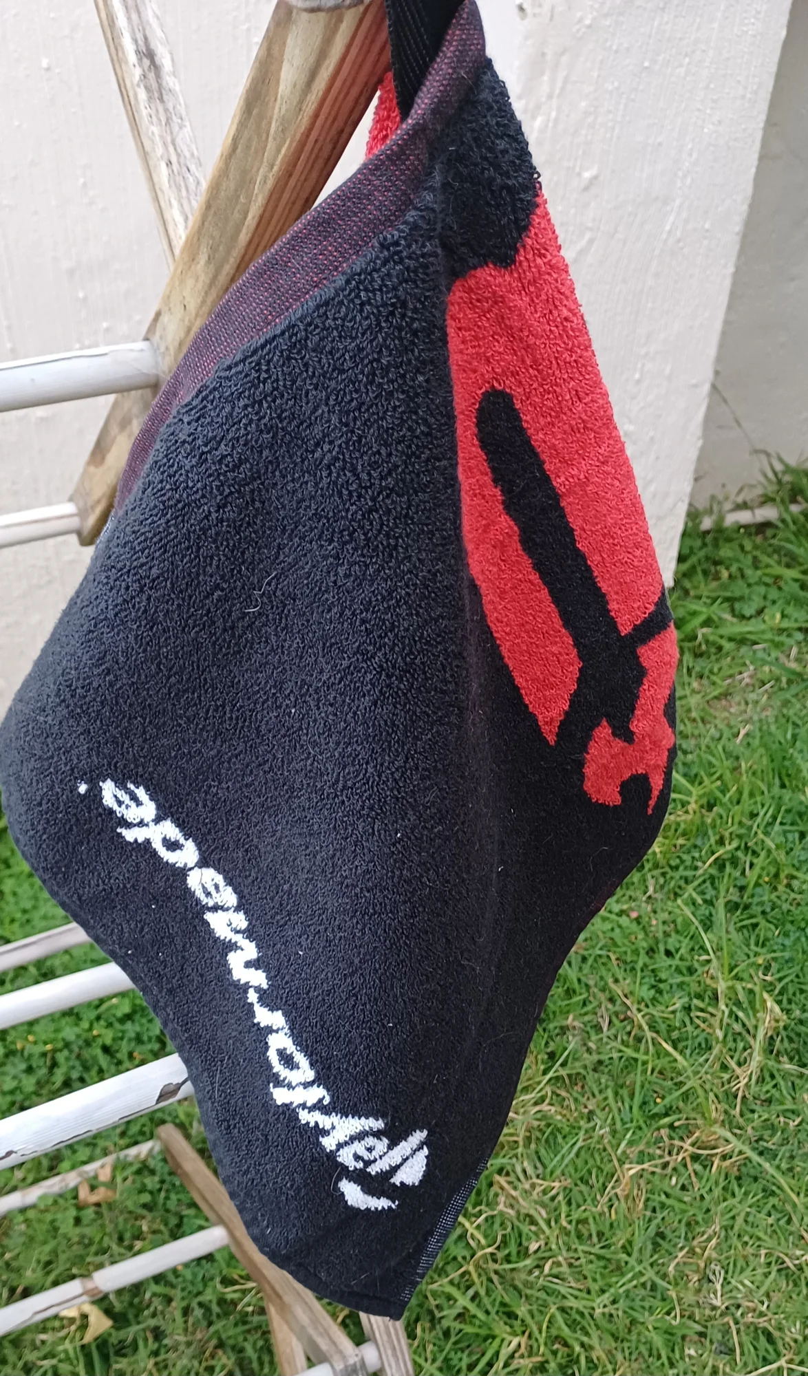 Taylormade Burner golf towel