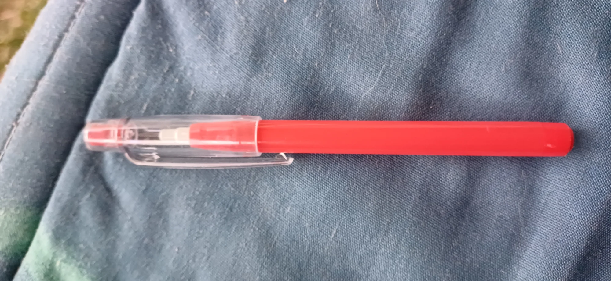 Golf score pencil with refil pods