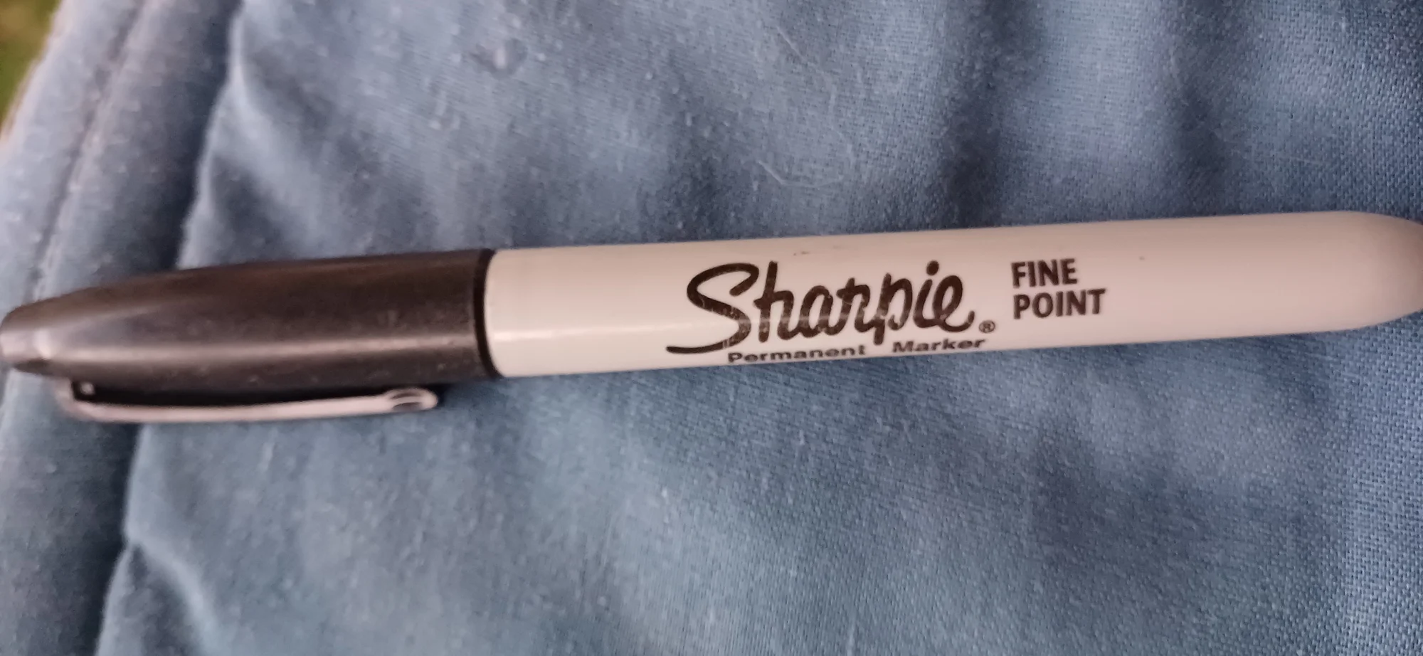 Sharpie ball marker pen