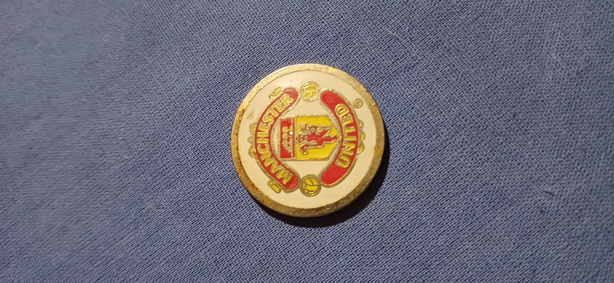 Manchester United ball marker