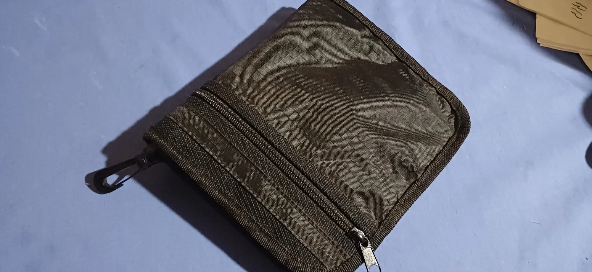 Golf organizer clip on pouch